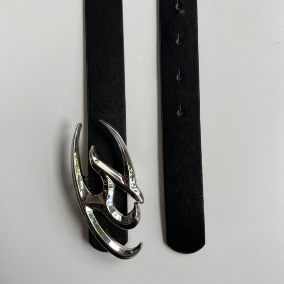 y2k 2000s chrome star futuristic emblem black and silver grunge emo belt - Picture 6 of 8